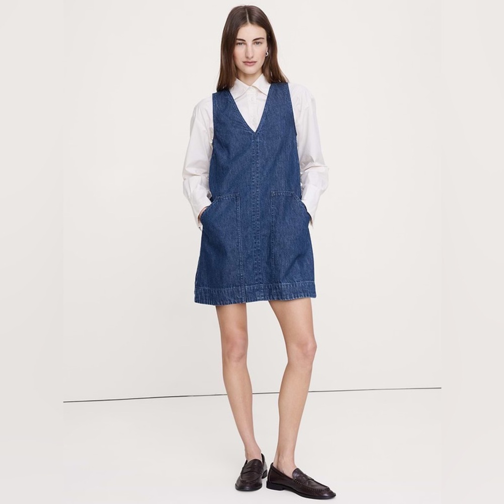NWT Banana Republic Denim Shift Dress in Dark Wash with Pockets